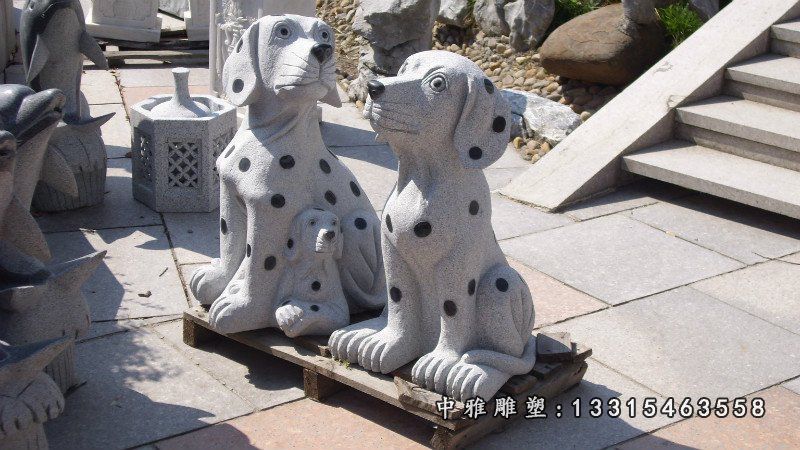 石雕看门小狗
