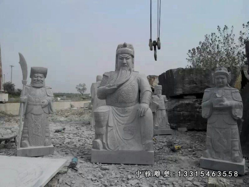 石雕广场关公