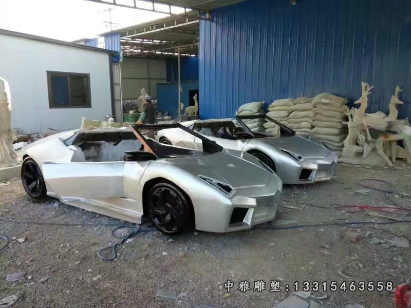 不锈钢公园车模雕塑