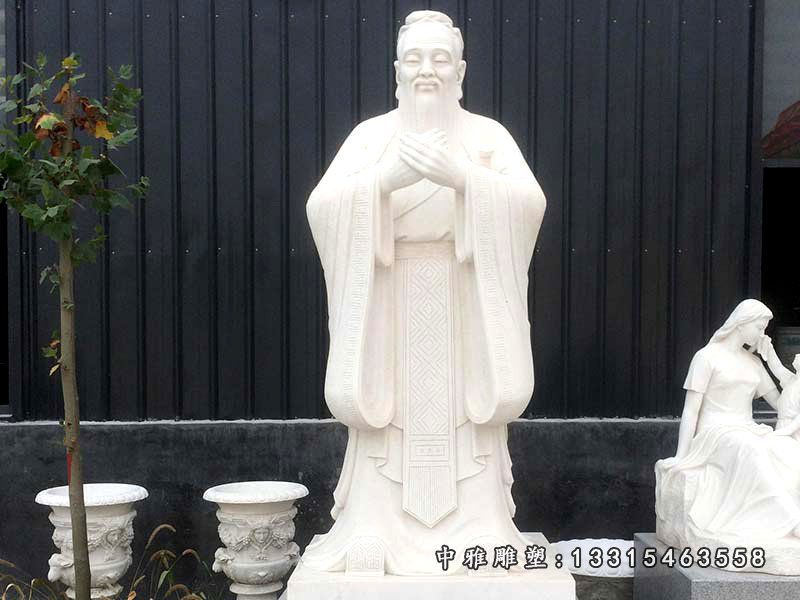 石雕先师孔子