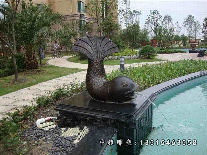 铜雕小区喷泉鱼