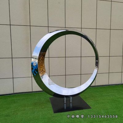 不锈钢圆环景观雕塑