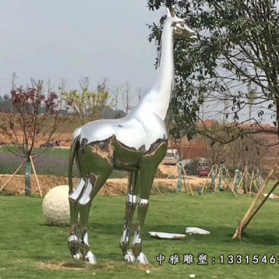 公园不锈钢长颈鹿