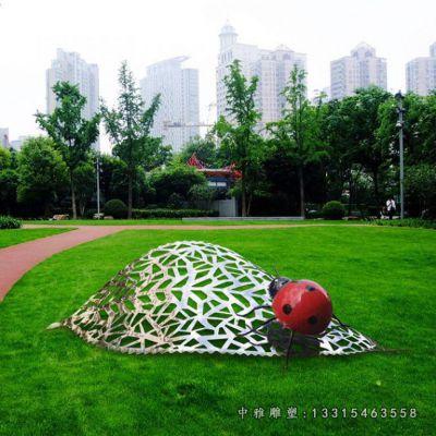 瓢虫景观不锈钢雕塑