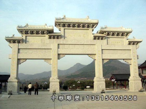 石雕大型三门牌坊