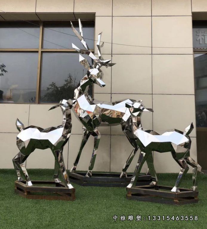 不锈钢动物小鹿雕塑