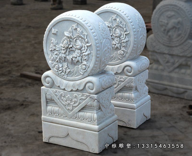 石雕宅门抱鼓石