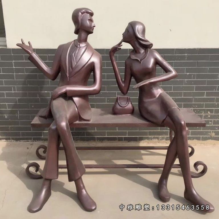 铜雕情侣人物