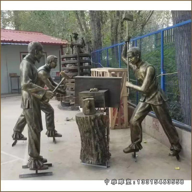 铜雕商业街打铁人物雕塑