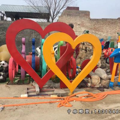 不锈钢公园爱心景观雕塑