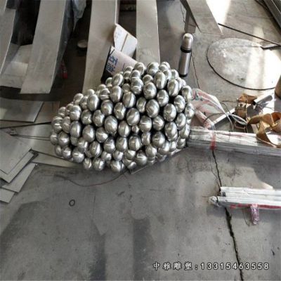 广场不锈钢水果葡萄雕塑