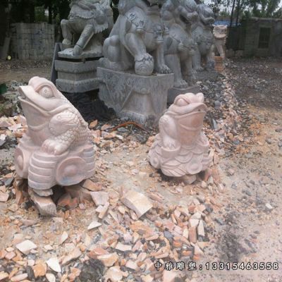 公园动物石雕青蛙