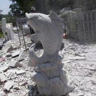 喷水石雕动物鱼摆件