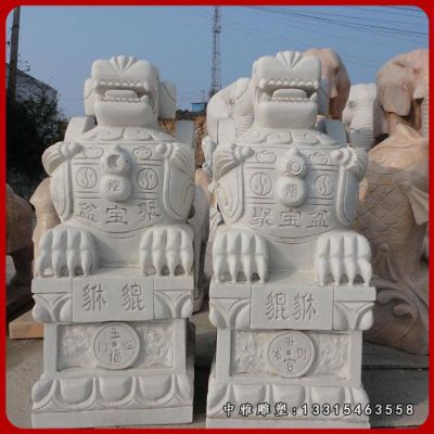 门口瑞兽石雕貔貅