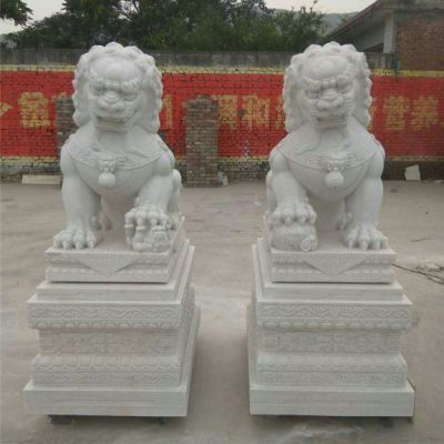 镇宅辟邪石雕狮子