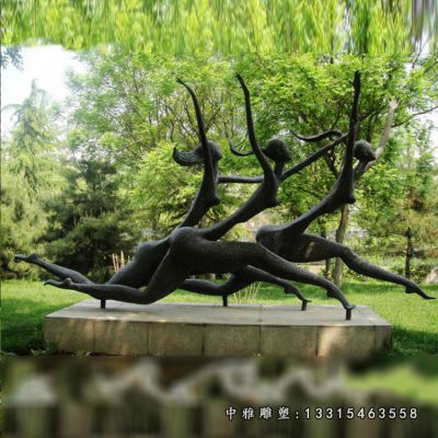 铜雕抽象奔跑人物