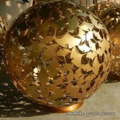 广场不锈钢镂空圆球雕塑