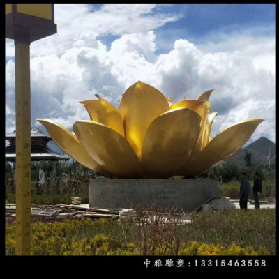 不锈钢大型荷花雕塑