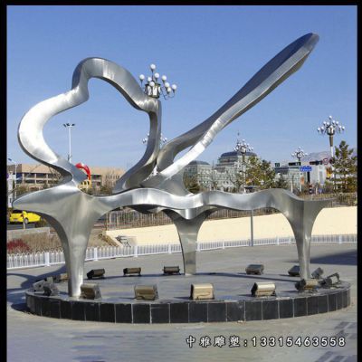 广场不锈钢钢琴雕塑