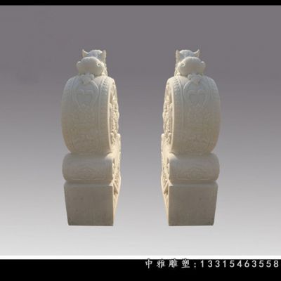 石雕貔貅抱鼓石