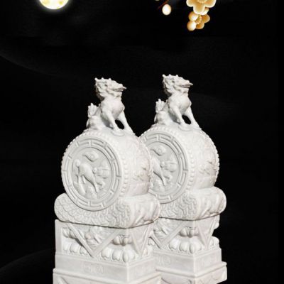 石雕麒麟抱鼓石