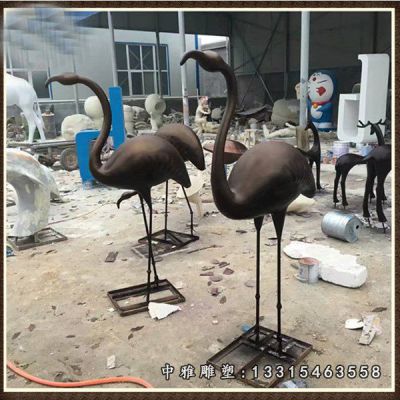 公园铜雕火烈鸟
