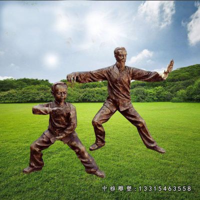 铜雕打太极人物