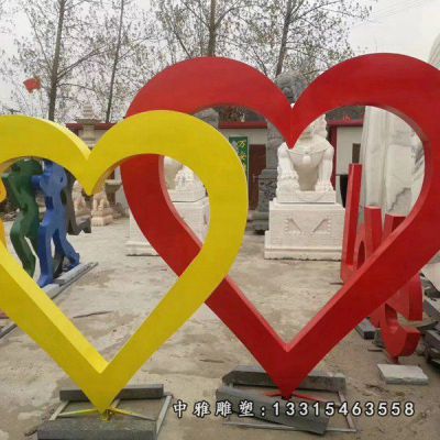 不锈钢创意爱心雕塑