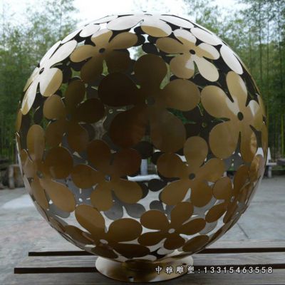 不锈钢镂空圆球雕塑