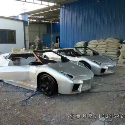 不锈钢城市车模雕塑