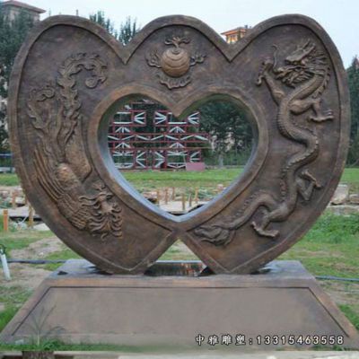 公园铜雕同心锁