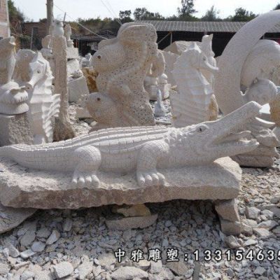 广场石雕鳄鱼