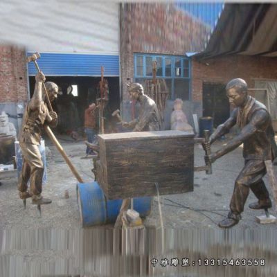 商业街铜雕打铁人物