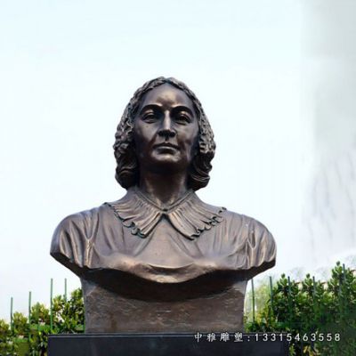 广场南丁格尔铜雕