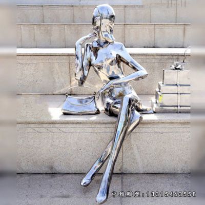 不锈钢镜面购物人物雕塑