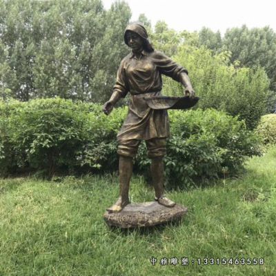 农耕播种人物铜雕像