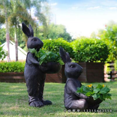 铜雕卡通兔子摆件