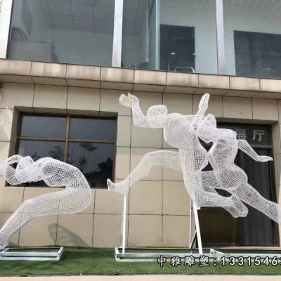 不锈钢跨栏人物雕塑