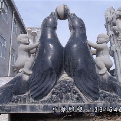石雕玩耍海豹