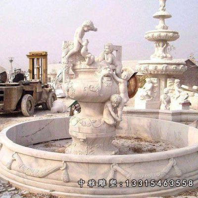 石雕广场人物喷泉