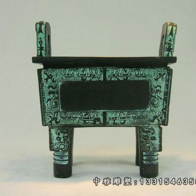 寺院方形铜鼎