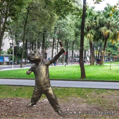 打弹弓铜雕儿童摆件