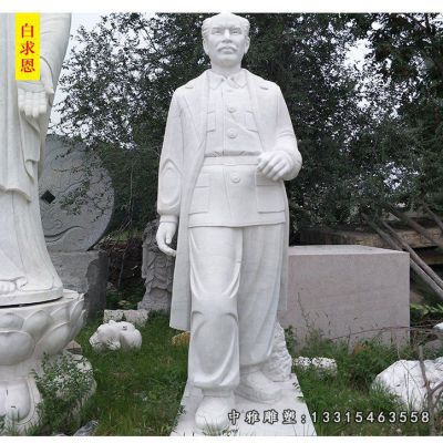 白求恩石雕人物