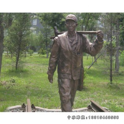 铜雕工程师詹天佑雕塑