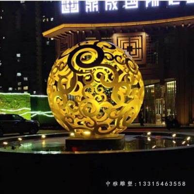 不锈钢镂空圆球雕塑