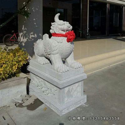 独角兽动物石雕