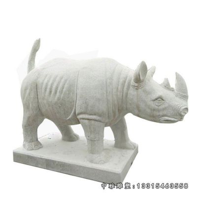 犀牛石雕动物
