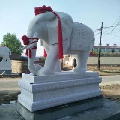 石雕门口大象