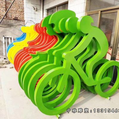 抽象不锈钢骑车人物