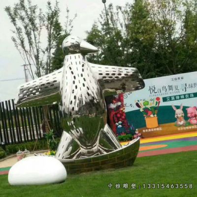 企鹅动物不锈钢雕塑